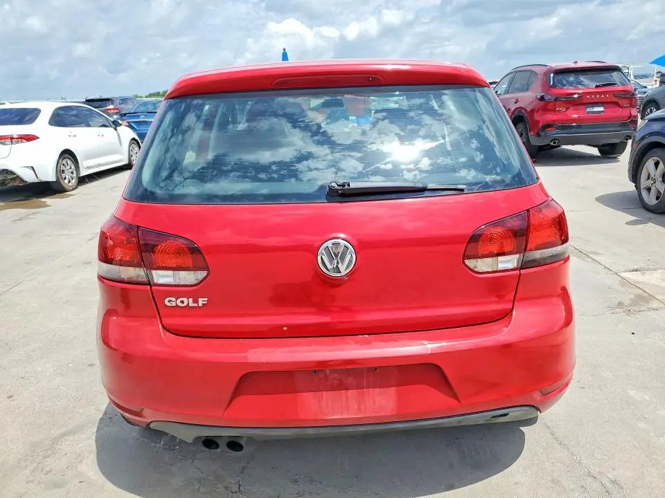 2013 VOLKSWAGEN GOLF   