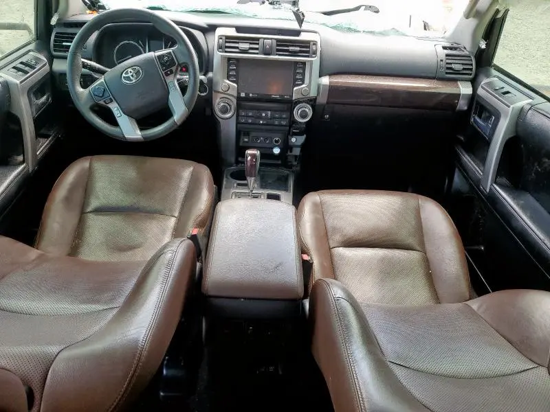 2020 TOYOTA 4RUNNER SR5  