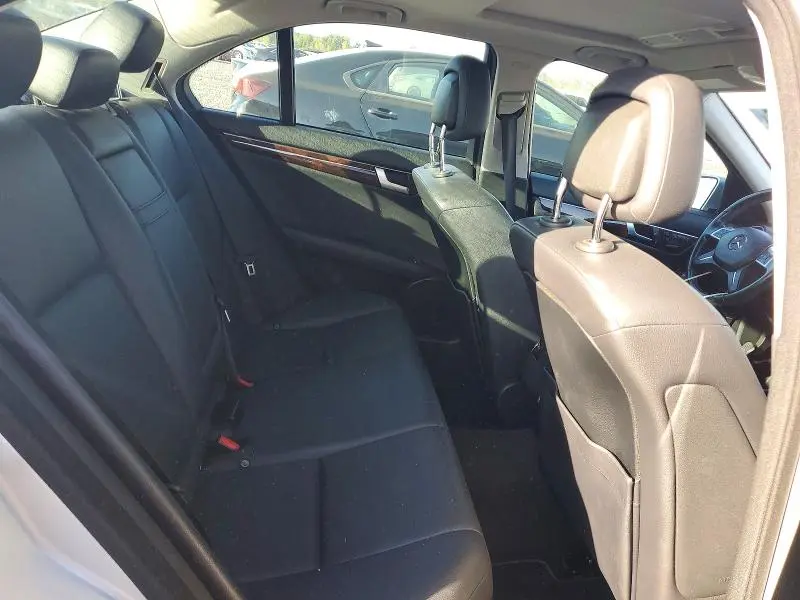2014 MERCEDES-BENZ C 250  