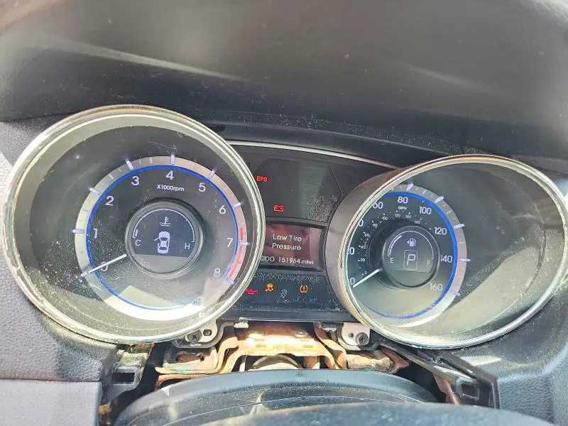 2012 HYUNDAI SONATA GLS  