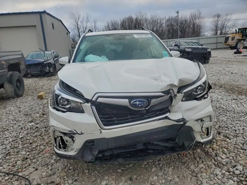 2019 SUBARU FORESTER PREMIUM  