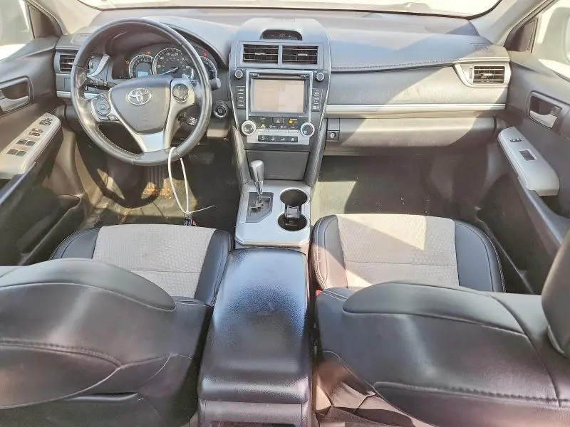 2014 TOYOTA CAMRY SE V6  
