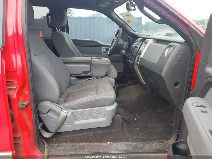 2011 FORD F-150 XLT