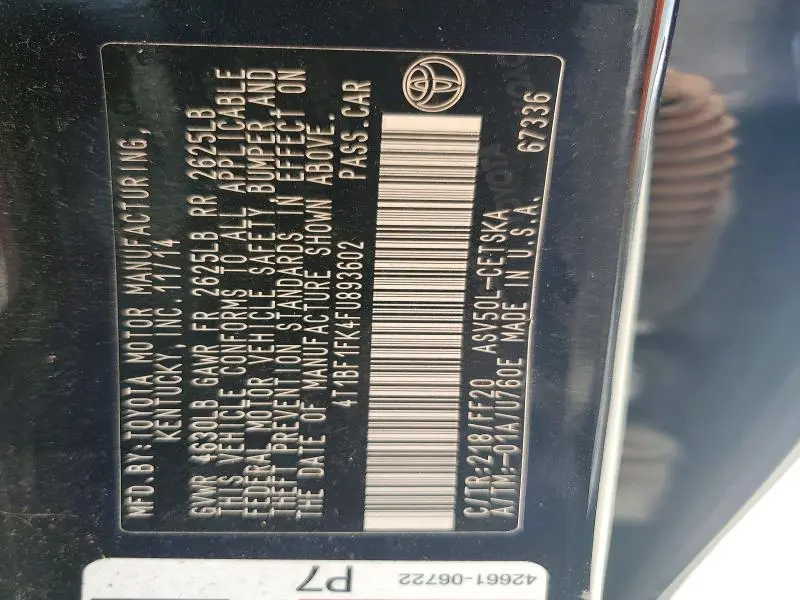 2015 TOYOTA CAMRY SE  