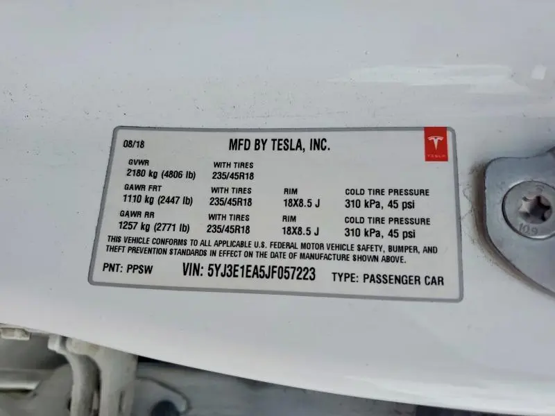 2018 TESLA MODEL 3   