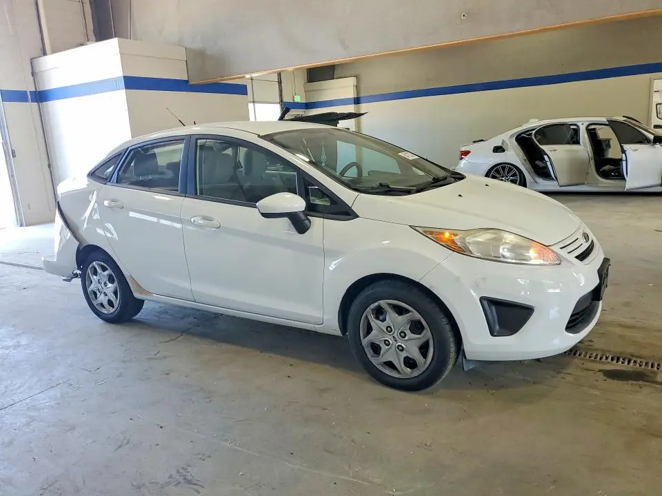 2013 FORD FIESTA S  