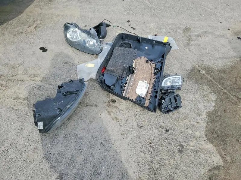 2013 VOLKSWAGEN GTI BASE  