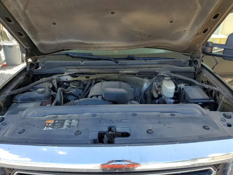 2015 GMC SIERRA K2500 SLT  
