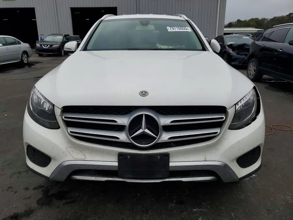 2019 MERCEDES-BENZ GLC 300  