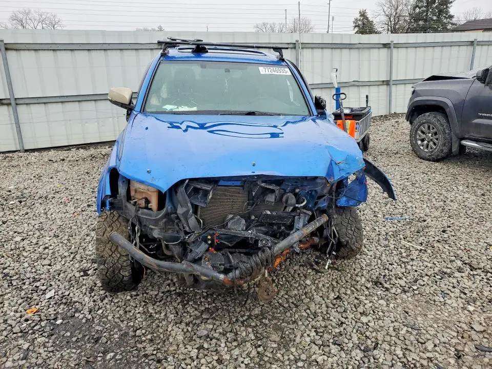 2017 TOYOTA TACOMA DOUBLE CAB  