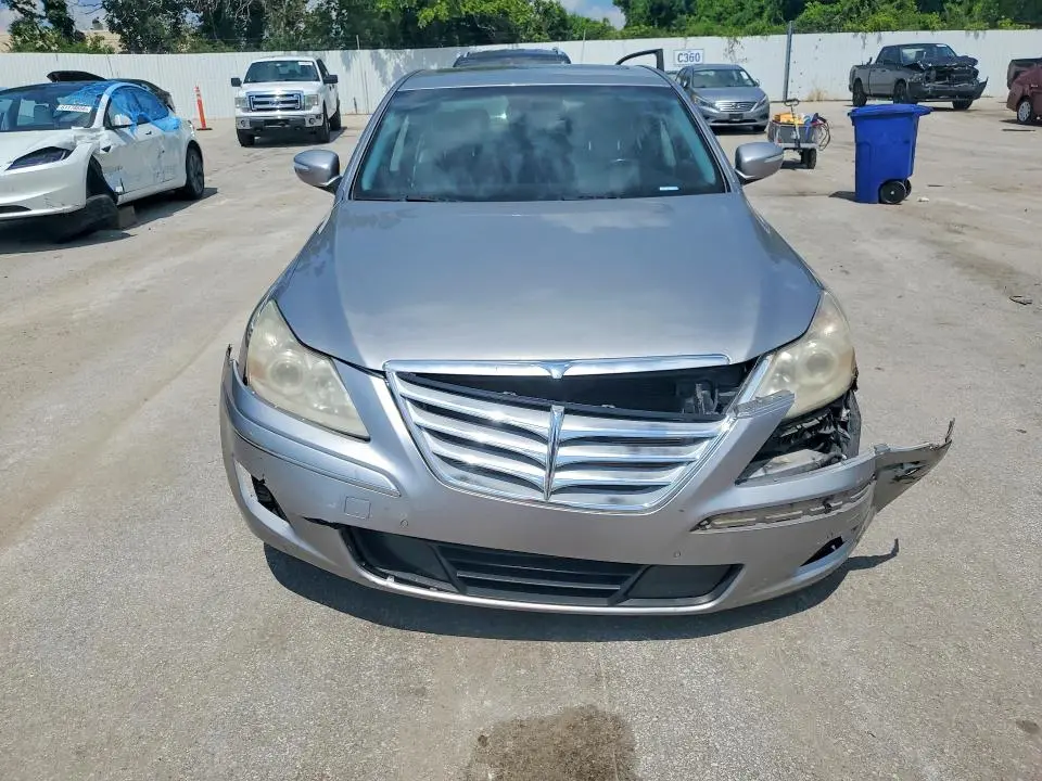 2010 HYUNDAI GENESIS 3.8L  