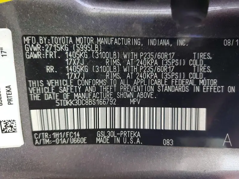 2011 TOYOTA SIENNA LE  