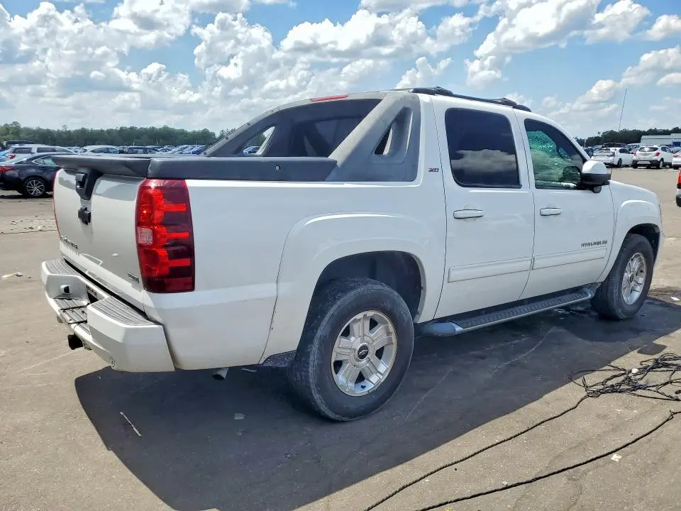 2012 CHEVROLET AVALANCHE LT  