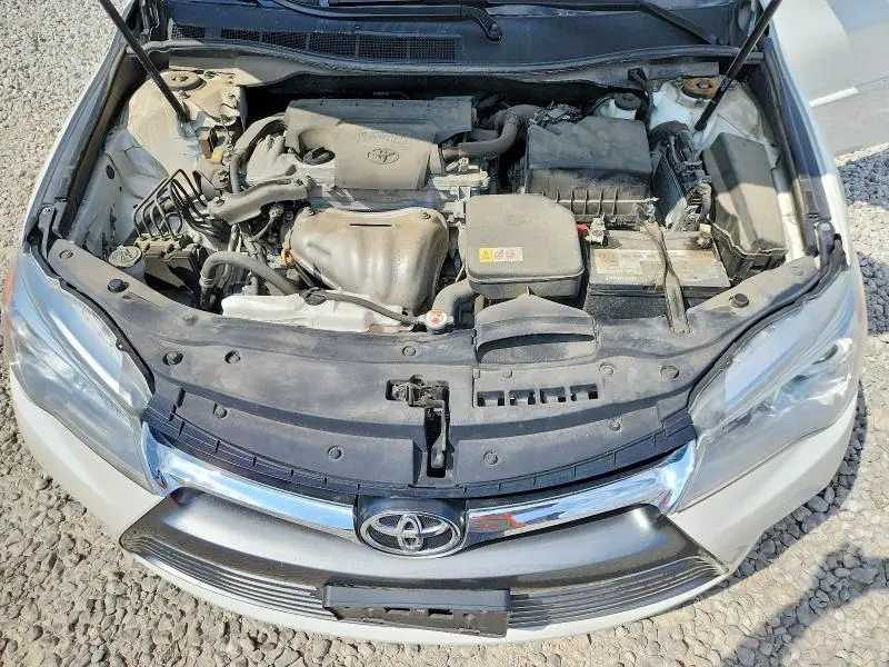 2017 TOYOTA CAMRY XLE  