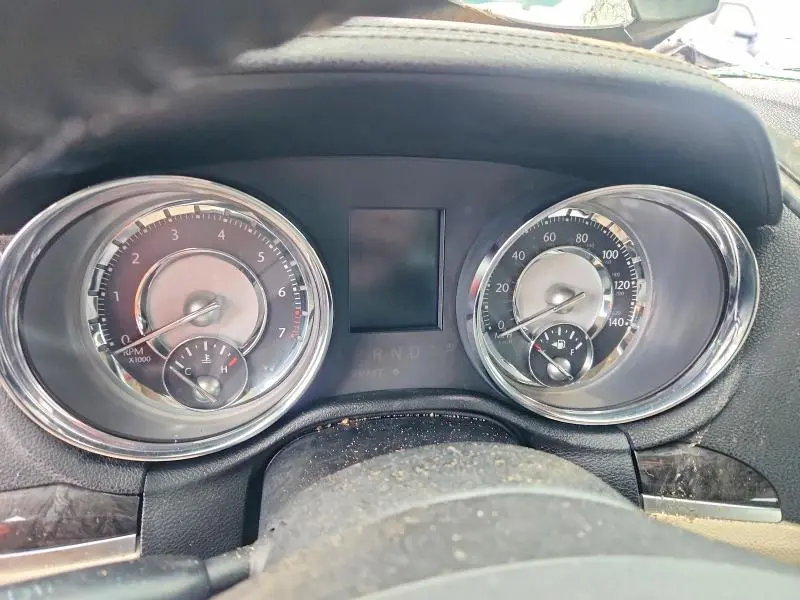 2011 CHRYSLER 300 LIMITED  