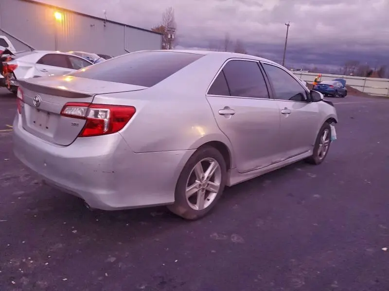 2014 TOYOTA CAMRY L  
