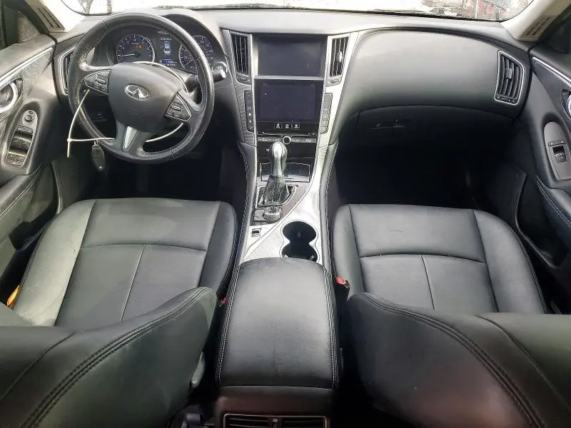 2016 INFINITI Q50 2.0T  