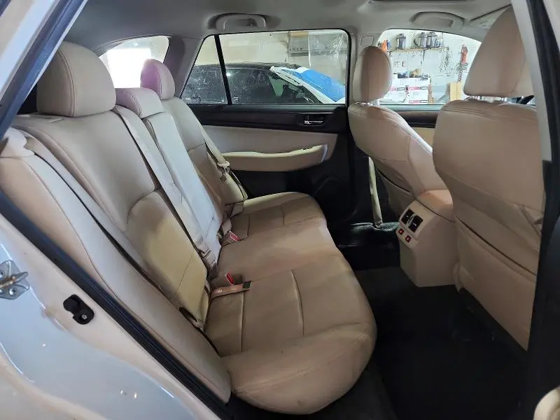 2015 SUBARU OUTBACK   