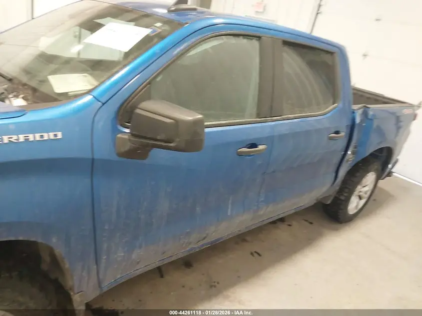 2022 CHEVROLET SILVERADO 1500 4WD  SHORT BED CUSTOM