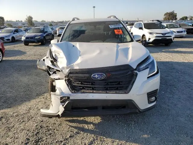 2022 SUBARU FORESTER PREMIUM  