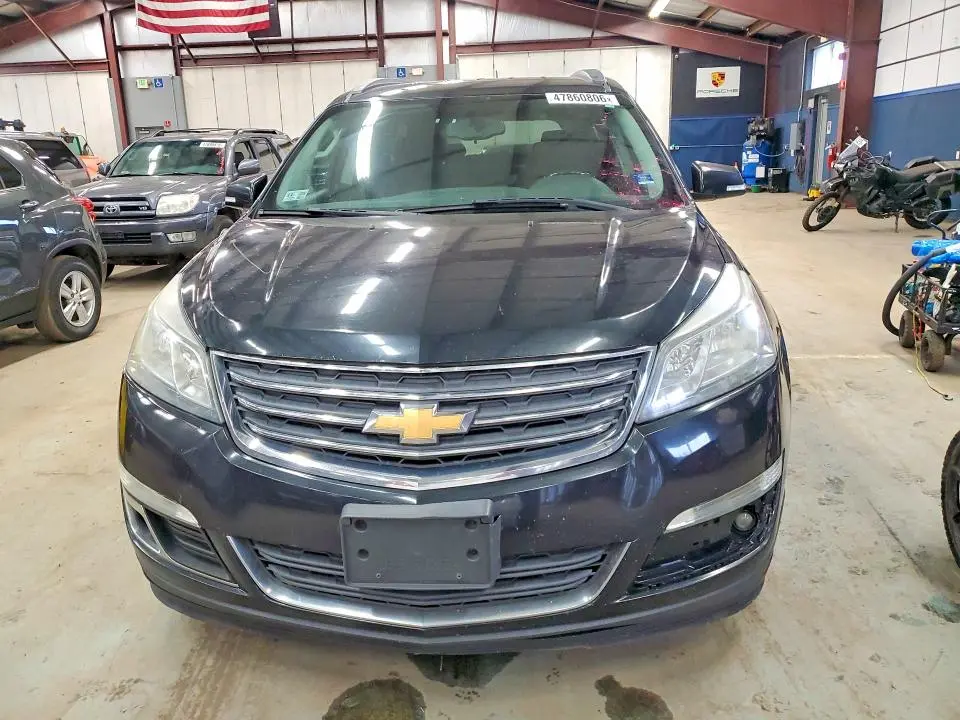 2014 CHEVROLET TRAVERSE LT  