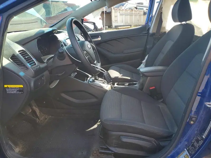 2018 KIA FORTE LX  