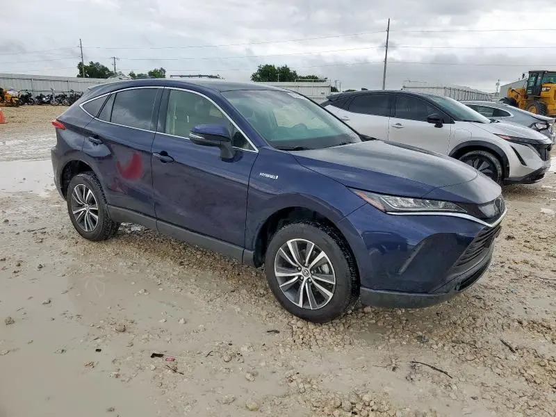 2021 TOYOTA VENZA LE  