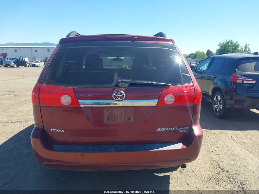 2010 TOYOTA SIENNA LIMITED