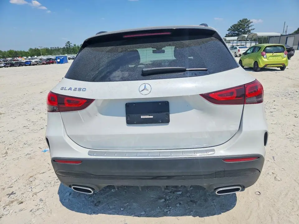 2022 MERCEDES-BENZ GLA 250  