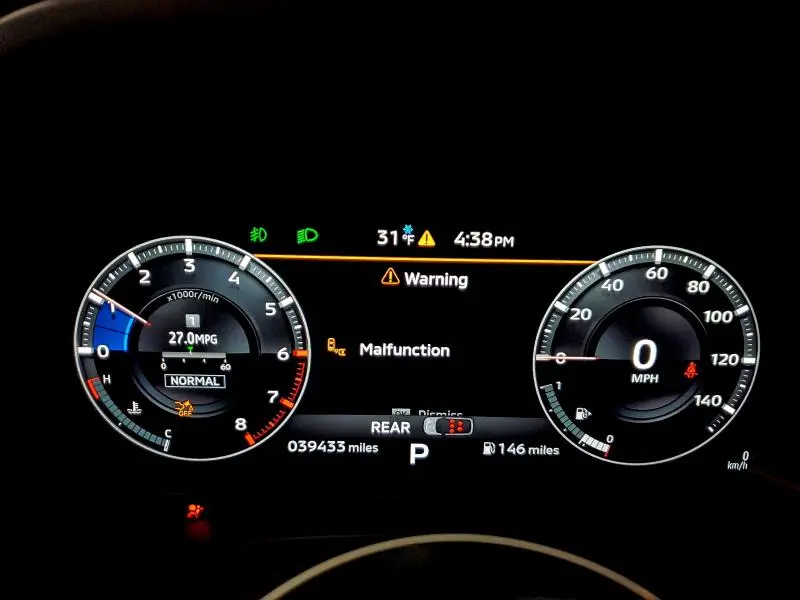 2023 MITSUBISHI OUTLANDER SE  