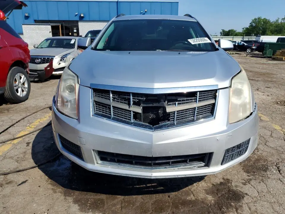2010 CADILLAC SRX   