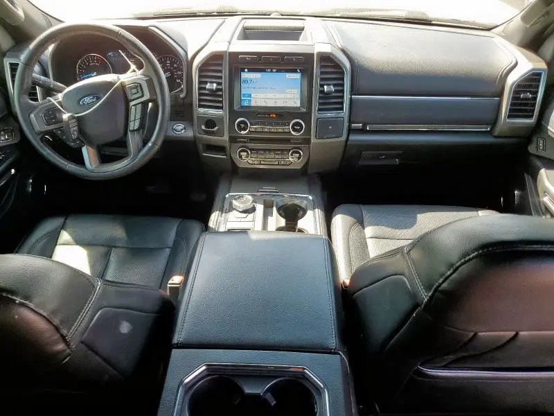 2018 FORD EXPEDITION XLT  