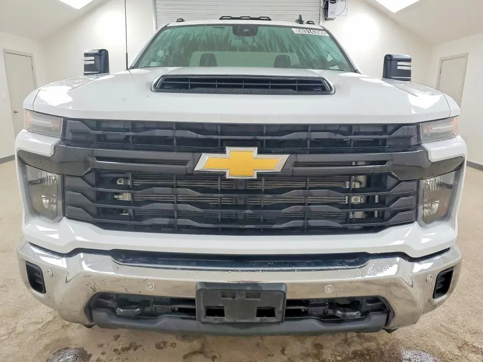 2025 CHEVROLET SILVERADO K3500  