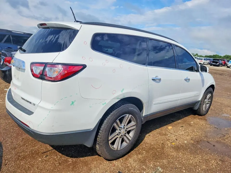 2016 CHEVROLET TRAVERSE LT  