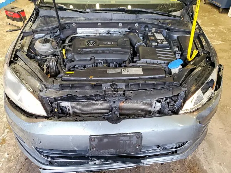 2015 VOLKSWAGEN GOLF   