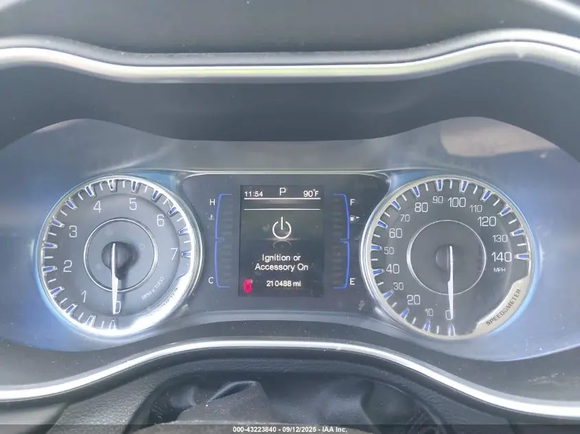 2015 CHRYSLER 200 LIMITED