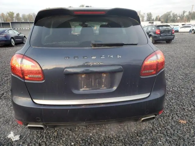 2011 PORSCHE CAYENNE   