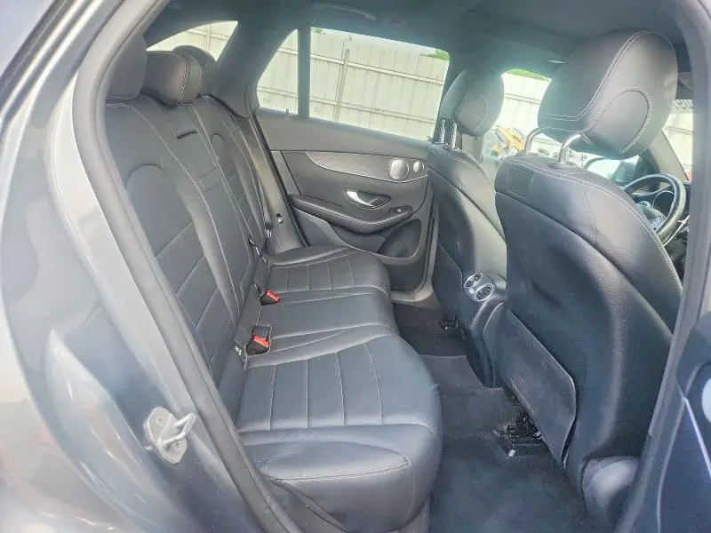 2018 MERCEDES-BENZ GLC 300 4MATIC  