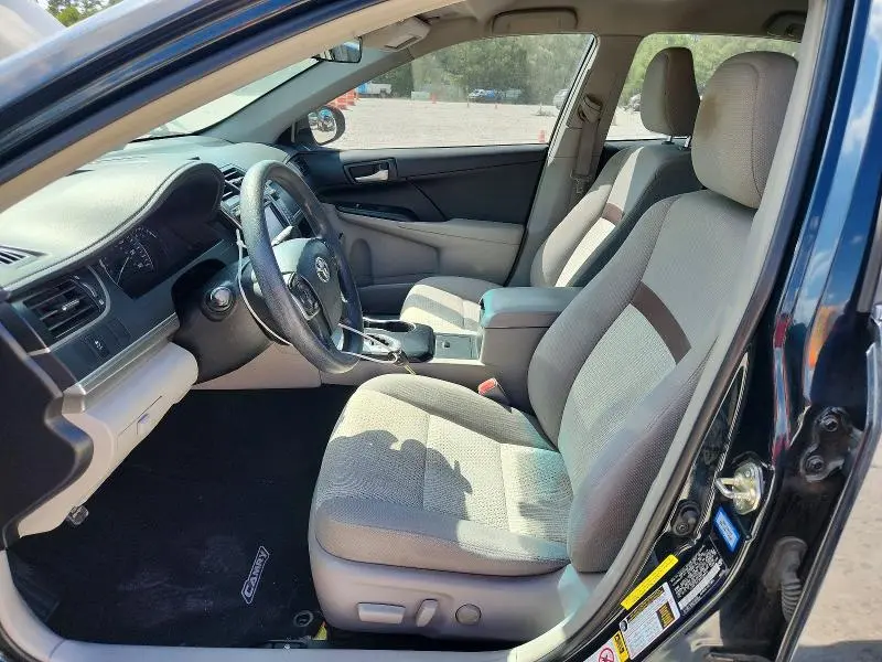 2014 TOYOTA CAMRY LE  