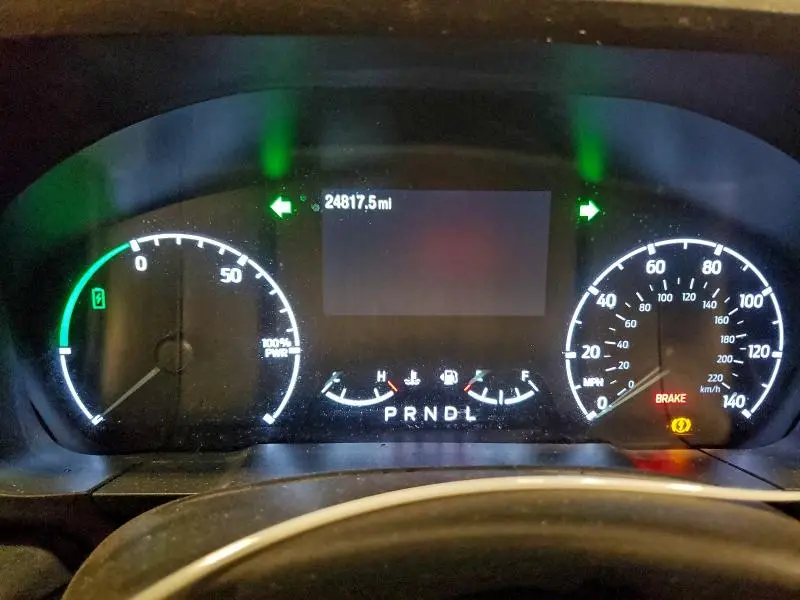 2024 FORD MAVERICK XLT  