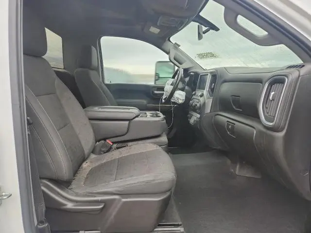 2022 CHEVROLET SILVERADO K3500 LT  