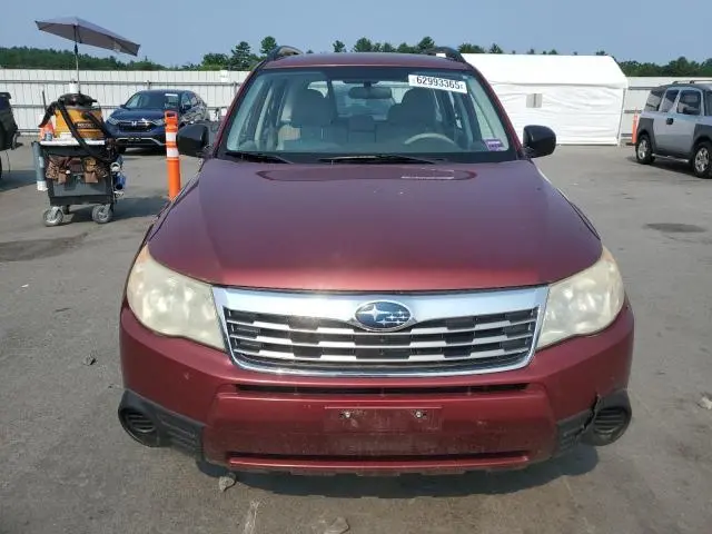 2010 SUBARU FORESTER XS  