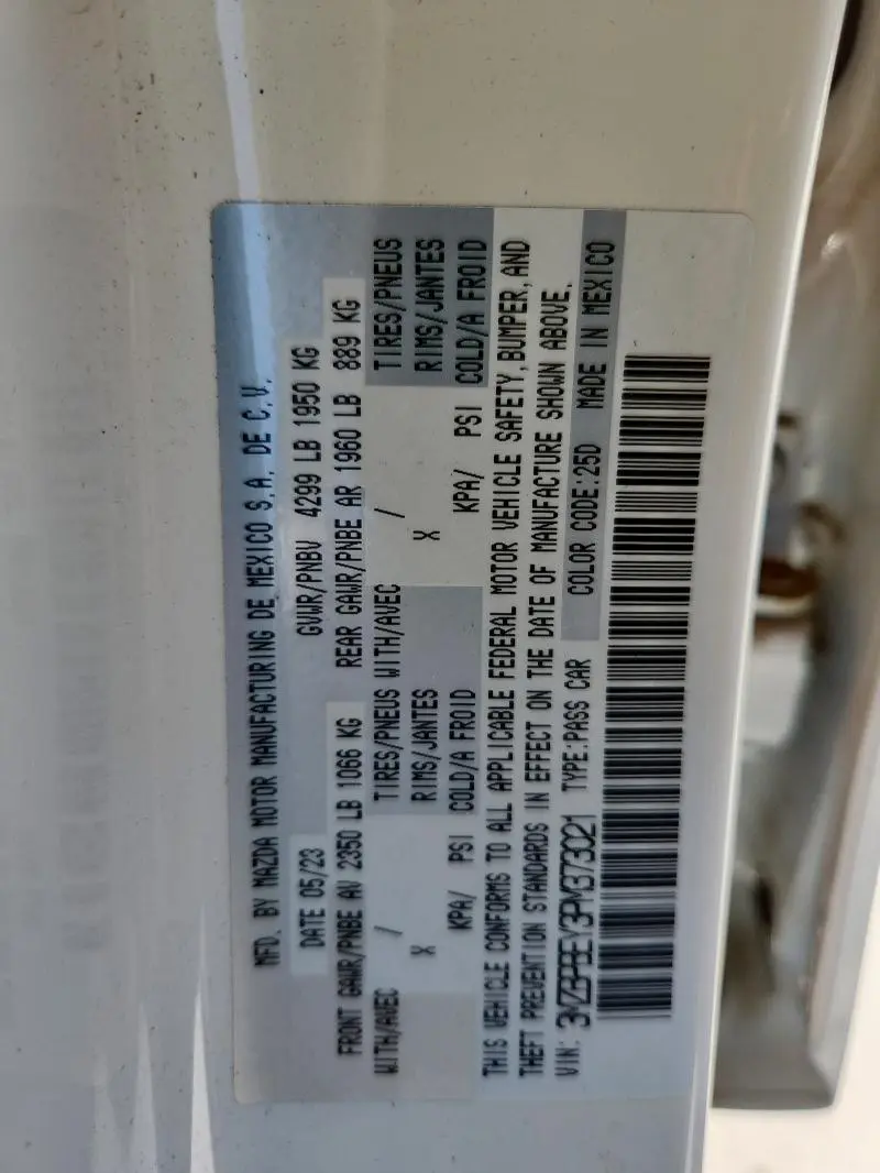 2023 MAZDA 3 PREMIUM PLUS  