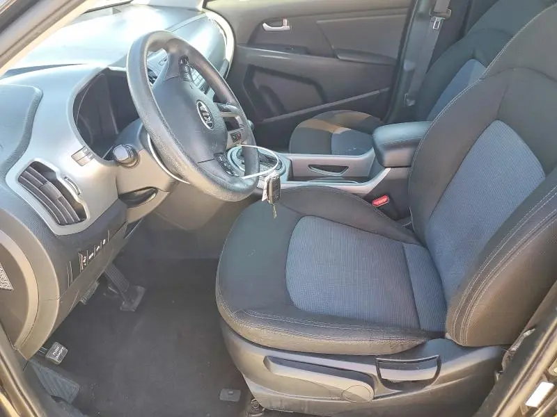 2016 KIA SPORTAGE LX  