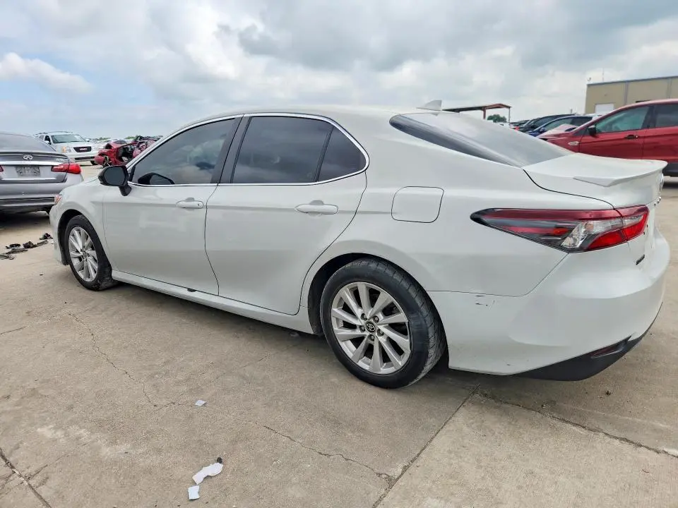 2023 TOYOTA CAMRY LE  