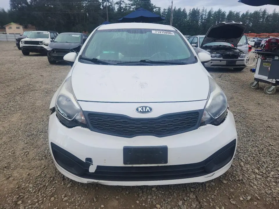 2015 KIA RIO LX  