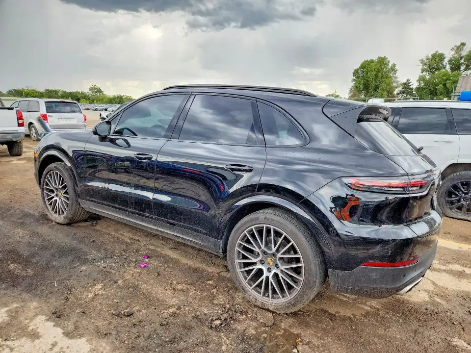 2021 PORSCHE CAYENNE   