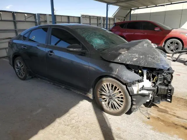 2024 KIA FORTE GT LINE  
