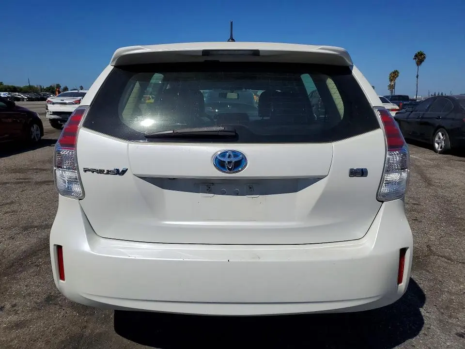 2015 TOYOTA PRIUS V TWO  