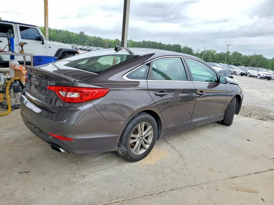 2017 HYUNDAI SONATA SE  